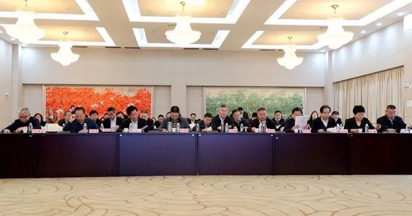 拼搏在线官网 - 首页